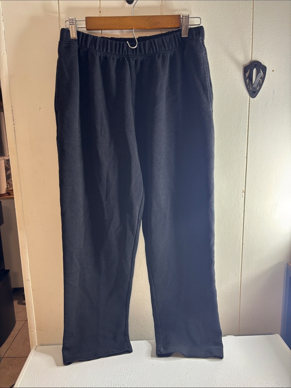 533 - Womans Black Fleece Lounge Pants - Comfortable Everyday Wear